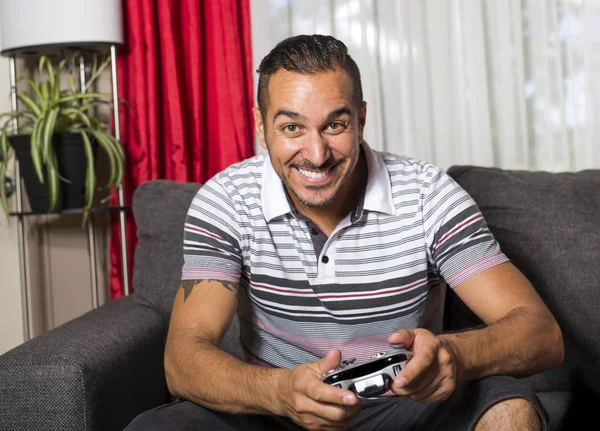 Man playing video game — Stock Photo, Image