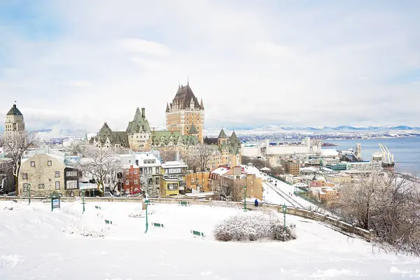 Historic Chateau Frontenac in Quebec City — Stock Photo, Image