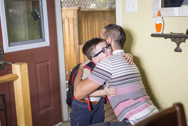 Милий 6-річний хлопчик кавказьких всередині будинку дошкільного — стокове фото