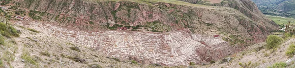 Salineras de Maras is a salt mine near Cusco, Peru — Stock Photo, Image