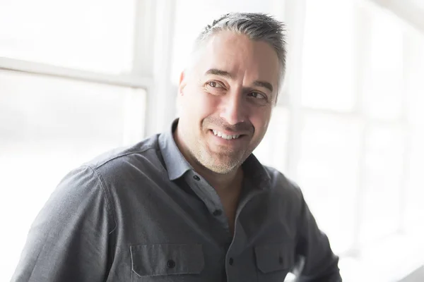 Portrait of handsome and happy guy — Stock Photo, Image