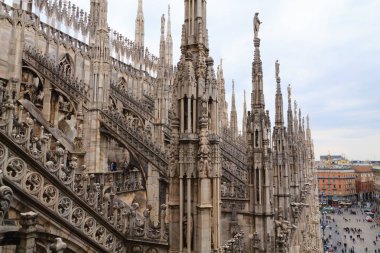 Milano Katedrali'ne, Duomo di Milano, görünümü. Ünlü İtalyan Simgesel Yapı