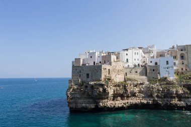 Polignano bir kısrak görüntülemek, Apulia, İtalya