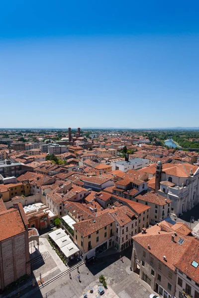 Cityscape de "Bassano del Grappa", paisagem italiana — Fotografia de Stock