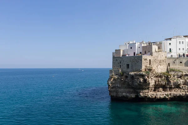 Polignano a mare Nézd, Apulia, Olaszország — Stock Fotó