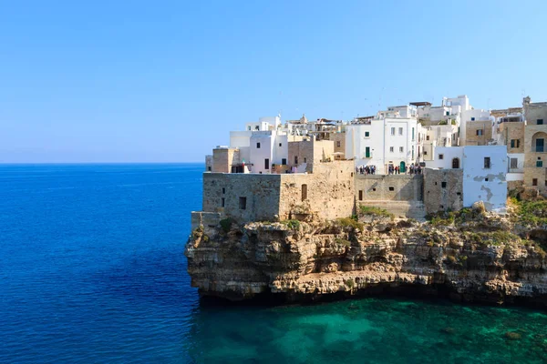 Polignano mare zobrazit, Apulie, Itálie — Stock fotografie
