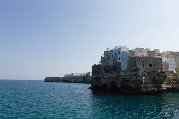 Polignano a mare widok, Apulia, Włochy — Zdjęcie stockowe