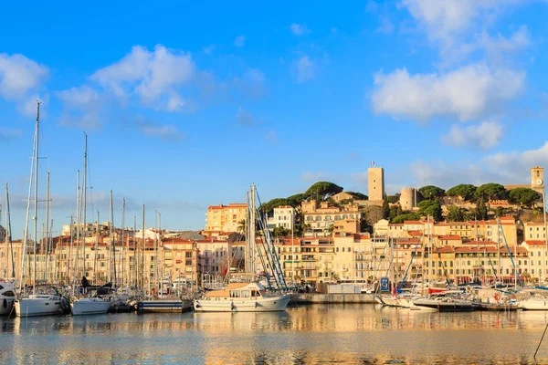 Liman ve marina, Cannes, Fransa
