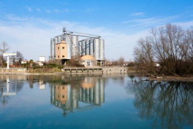 Fabrika, sanayi Arkeoloji terk edilmiş. İtalya