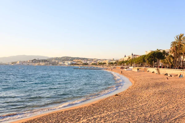 Cannes vista al mar, Francia . — Foto de Stock