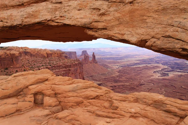 Mesa kemer canyonlands Milli Parkı.