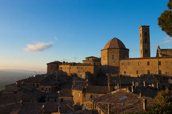 Volterra city landschap, Toscane, Italië — Stockfoto