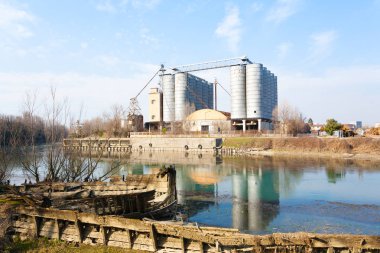 Fabrika, sanayi Arkeoloji terk edilmiş. İtalya