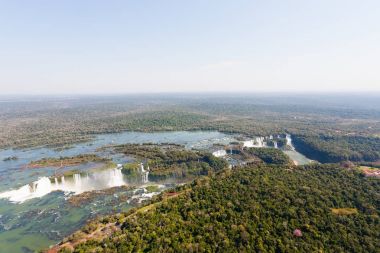 Iguazu helikopter görünümü, Arjantin düşüyor
