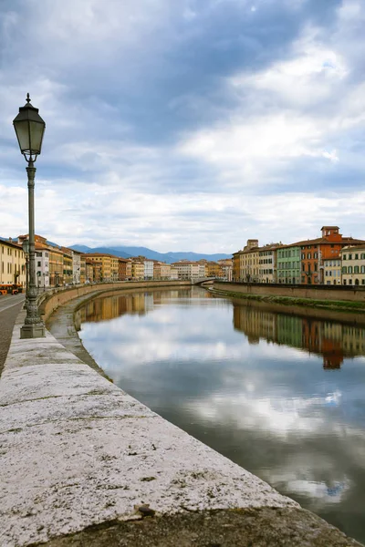 Pise vue journalière, Toscane, Italie — Photo