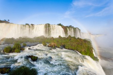 Iguazu görünümü, Arjantin düşüyor