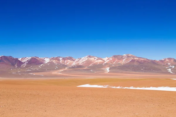 Боливийский горный ландшафт — стоковое фото