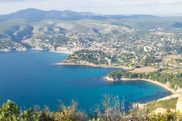 Cassis vista desde Cabo Canaille, Francia — Foto de Stock