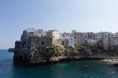 Polignano bir kısrak görüntülemek, Apulia, İtalya