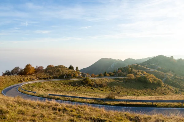 Otoño montaña paisaje — Foto de Stock