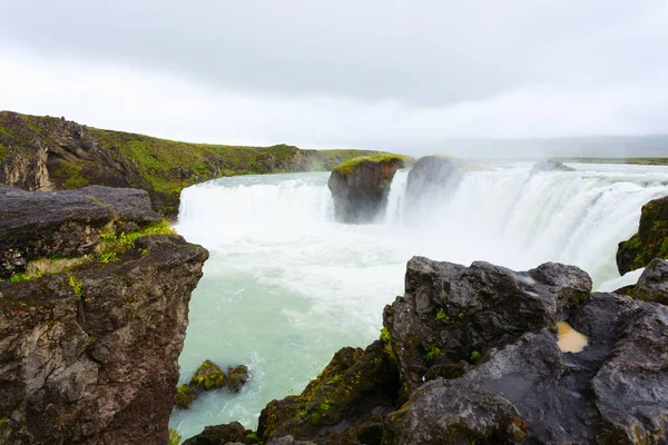 Godafoss Faller Sommar Säsongsutsikt Island Isländskt Landskap — Stockfoto