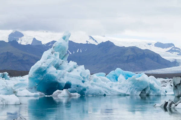 Lago Glacial Jokulsarlon Islândia Icebergs Flutuando Água Islândia Paisagem — Fotografia de Stock