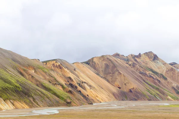 ランドマンナローガル地域の風景 Fjallabak自然保護区 アイスランド 山の色 — ストック写真