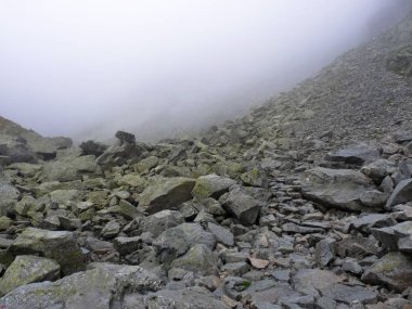 Dağ izi yüksek Tatras mountains, Slovakya için