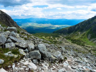 Dağ izi yüksek Tatras mountains, Slovakya için