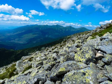 Dağ izi yüksek Tatras mountains, Slovakya için