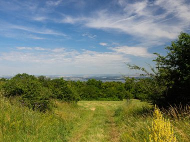 Pavlov Hills 'in güzel doğası, Çek Cumhuriyeti, yürüyüş tatili