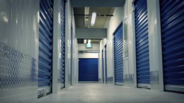 Depolama dolap hareket