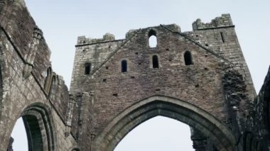 Ortaçağ kalıntıları kemer arıyorum