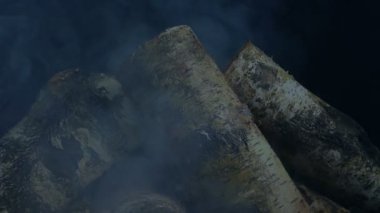 Akşamları oturum yangın yasaktır