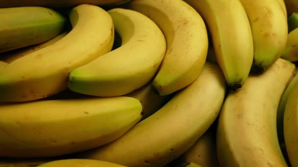 Zralé Žluté Banány Sledování Snímku — Stock video
