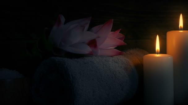 Velas Que Pasan Brillando Oscuridad Spa — Vídeos de Stock