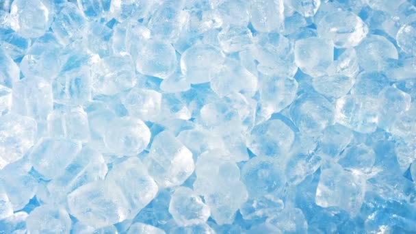 Pile de glace bleue vibrante tir en mouvement 