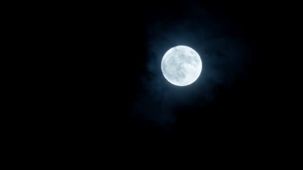 Nubes Oscuras Mueven Sobre Luna Hacia Oscuridad — Vídeos de Stock