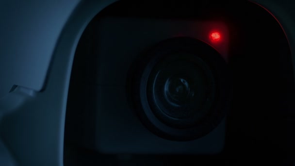 Câmera Cctv Gravação Noite Closeup — Vídeo de Stock