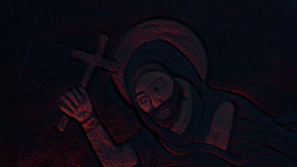 Картины Стене Святого Распятием Свечах — стоковое видео