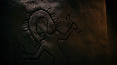 Uzay Adamı 'nın Eski Kaya Oymacılığı - Eski Ziyaretçiler Konsepti