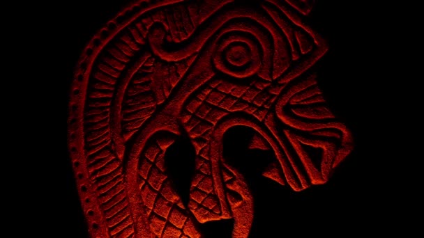 Nordic Dragon Carving Fire Light — Stock video