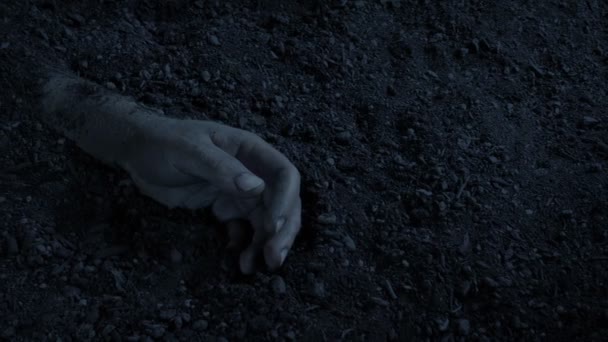 Mão Enterrada Chão Escuro — Vídeo de Stock