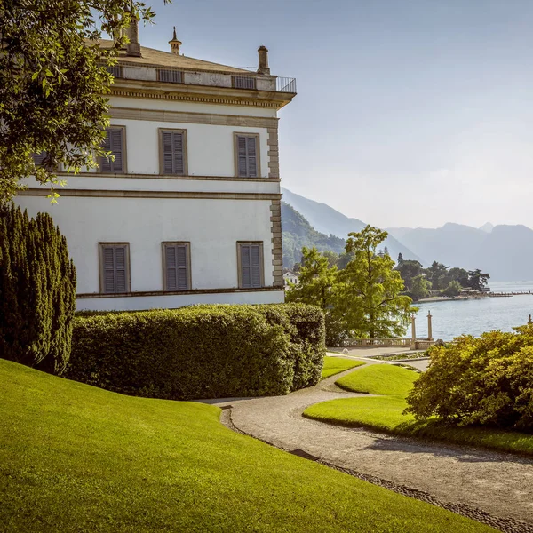 Villa Melzi op Comomeer in Bellagio, Italië — Stockfoto