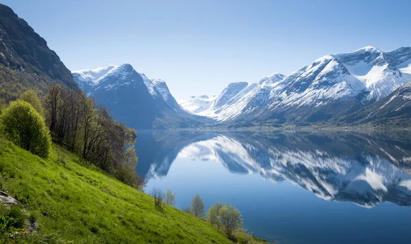 Panorama de fiordo en Noruega — Foto de Stock
