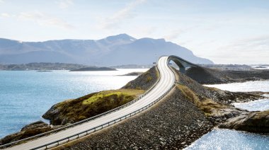 atlanterhavsvegen - atlantic ocean road clipart