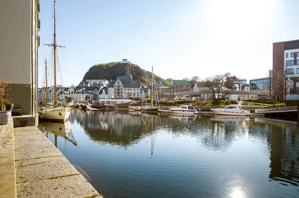 Alesund tarihi kent merkezi, Norveç — Stok fotoğraf