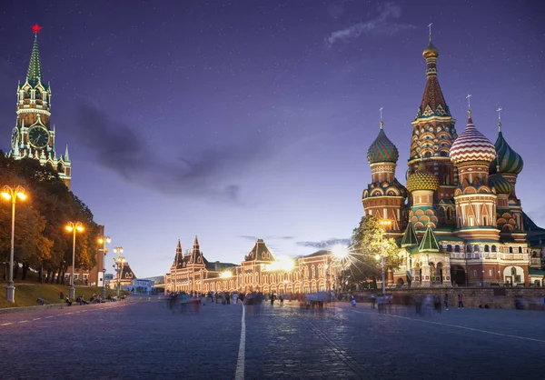 Panorama di Piazza Rossa a Mosca di notte, Russia — Foto Stock