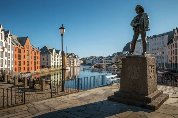 Alesund tarihi kent merkezi, Norveç — Stok fotoğraf