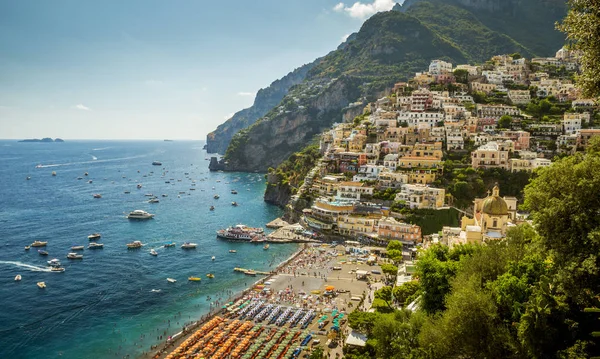 Costa Amalfitana - Positano en Campania, Italia — Foto de Stock